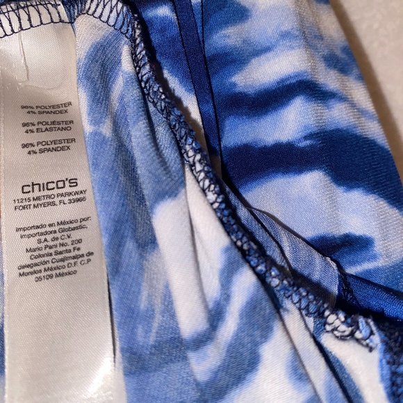 CHICO's Tie Dye Tunic Top Shirt Boho Blue White polyester spandex  Women Sz 12 - Picture 7 of 9